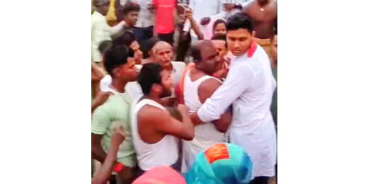 लखीसराय में पुलिस पर भीड़ भारी, गिरफ्तार आरोपी को छुड़ाया, वीडियो वायरल